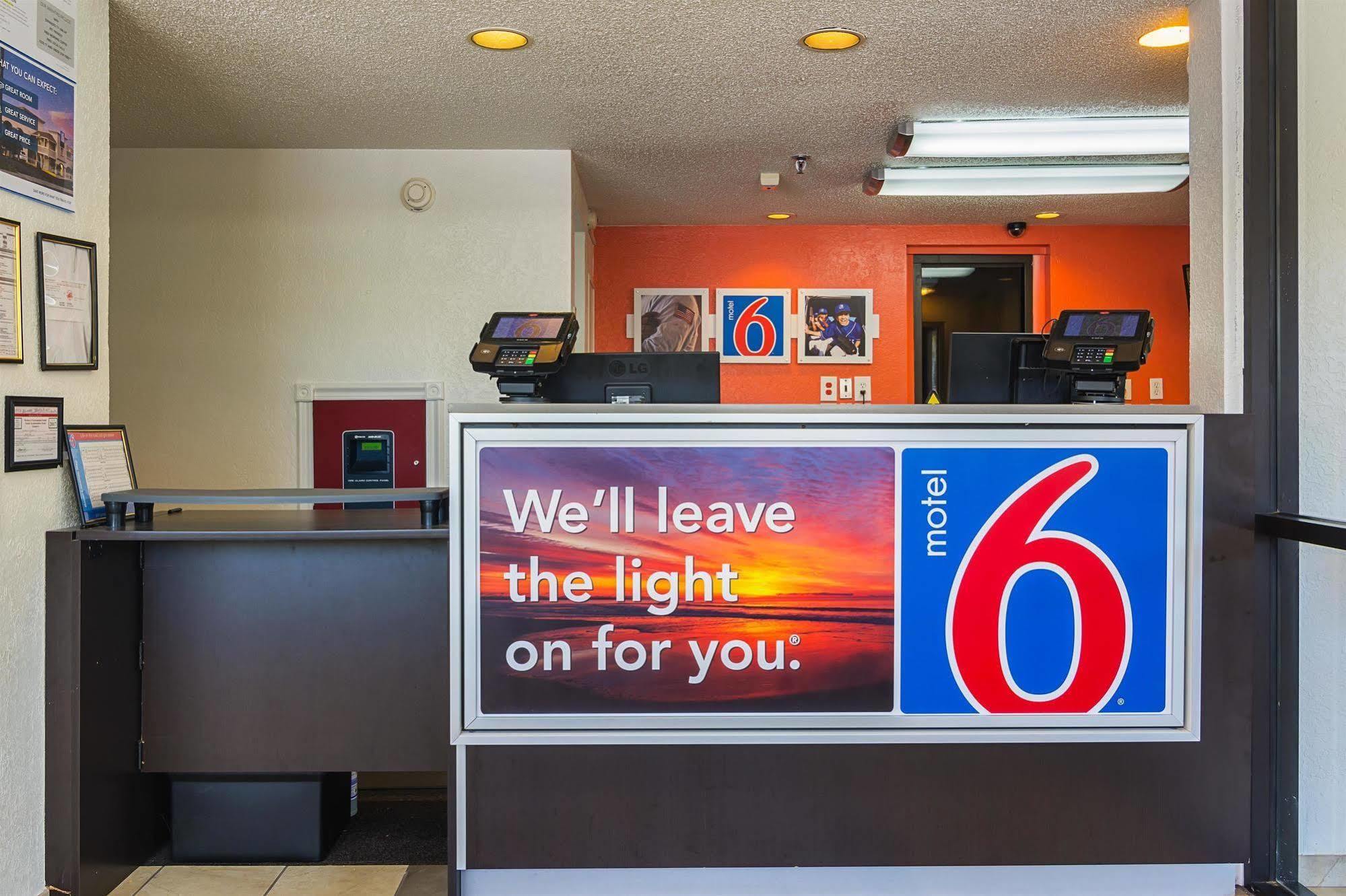 Motel 6-Tucker, Ga - Atlanta Northeast Экстерьер фото